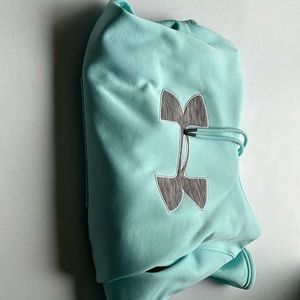 Under armor sweatshirt